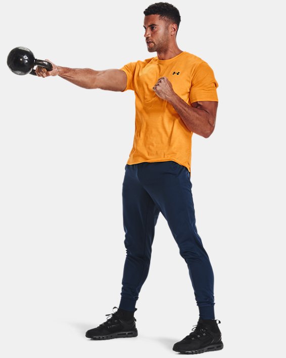 Men's UA Training Vent 2.0 Short Sleeve, Orange, pdpMainDesktop image number 4